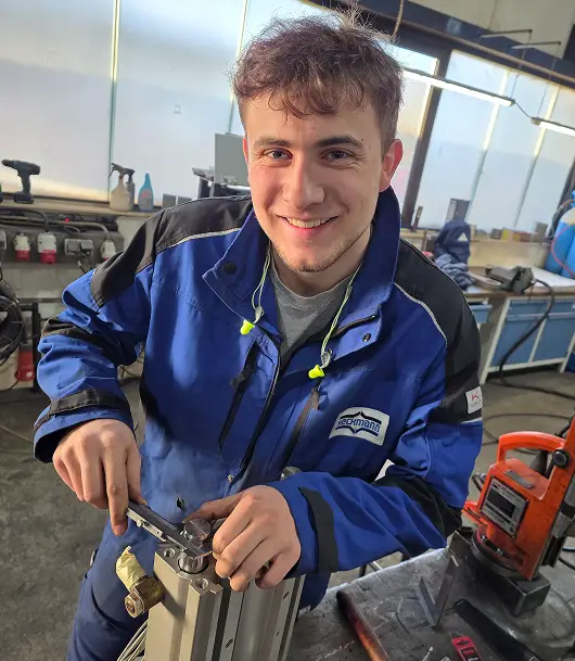Rick-Tischer-Industriemechaniker dualer Student Firma Heckmann